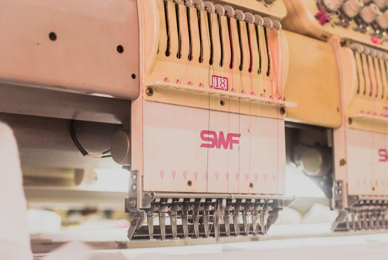 เครื่องปักคอมพิวเตอร์ SWF 18 หัว